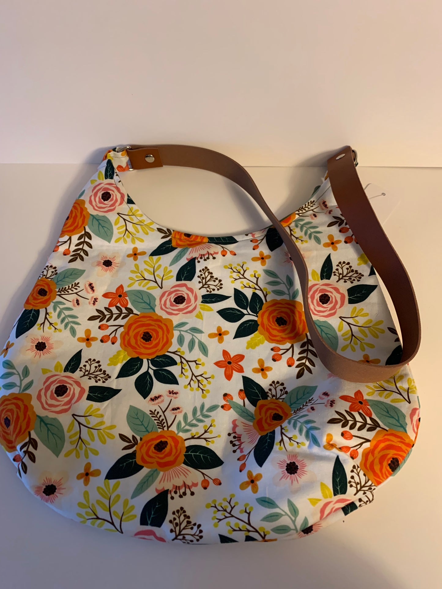 Floral Round Handbag - LW Designs