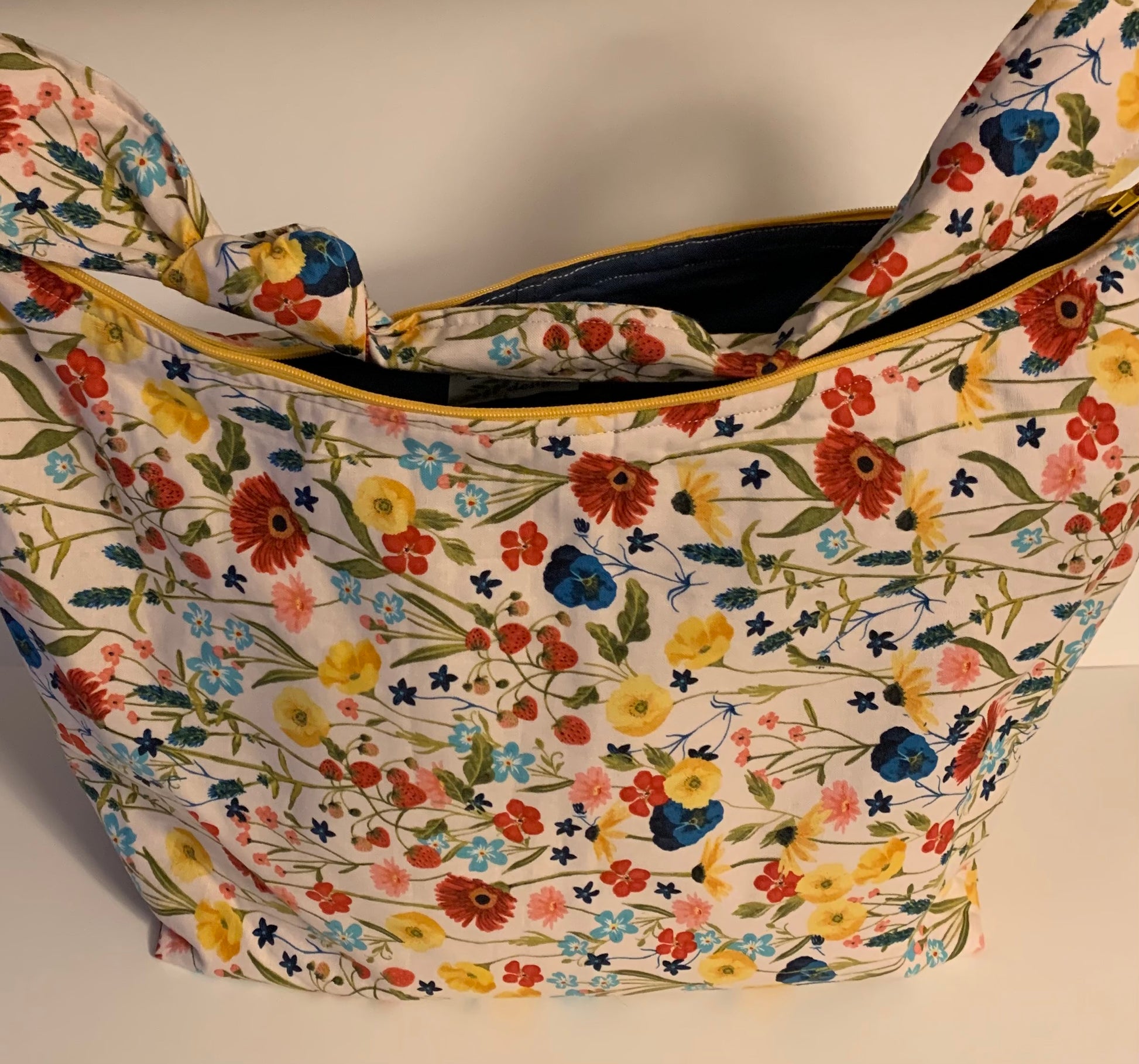 Hobo Bag - LW Designs