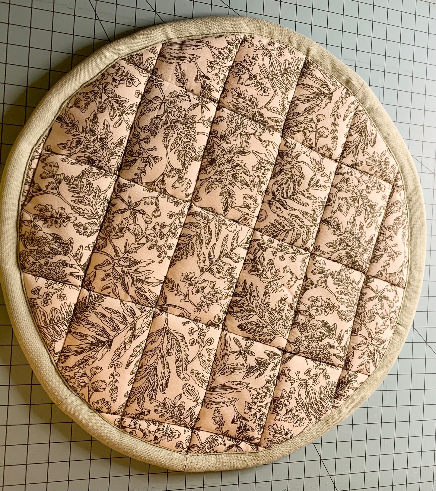 Quilted Oversized Hot Pads/Trivets - LW Designs